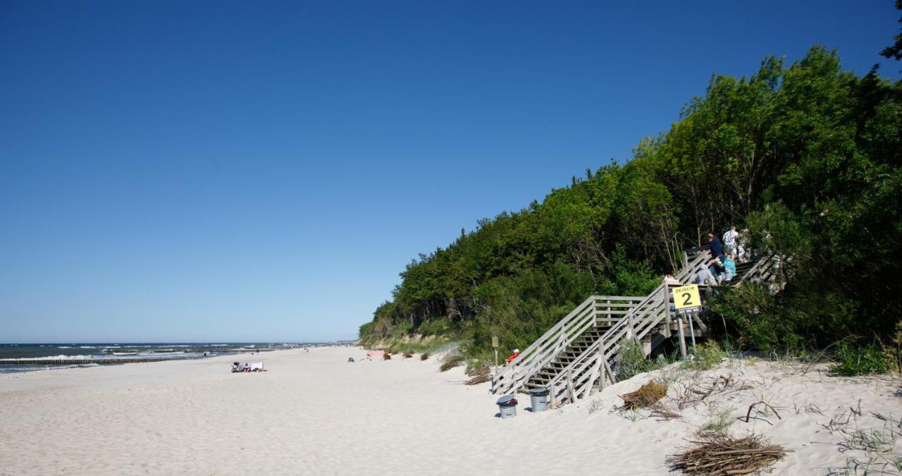 Collins Beach Ustronie Morskie Extérieur photo